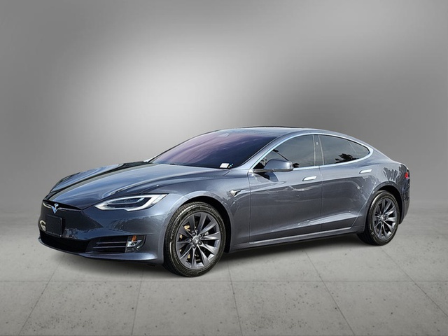 2020 Tesla Model S Long Range Plus