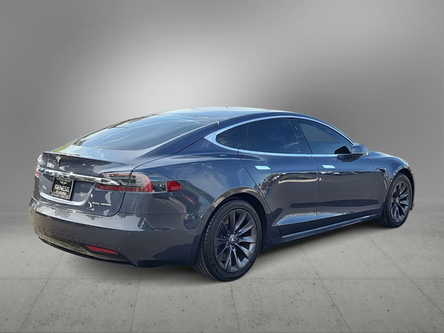 2020 Tesla Model S Long Range Plus