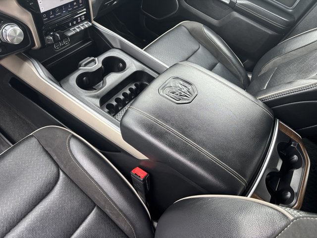 2022 Ram 1500 Laramie 4WD 5ft7 Box