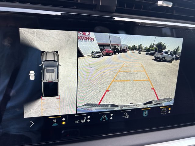 2022 GMC Sierra 1500 Denali Ultimate 4WD 147WB