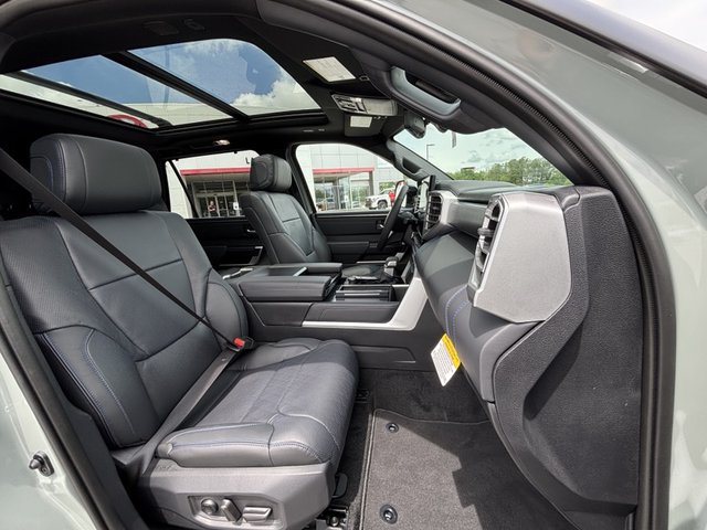 2025 Toyota Sequoia Platinum 4WD