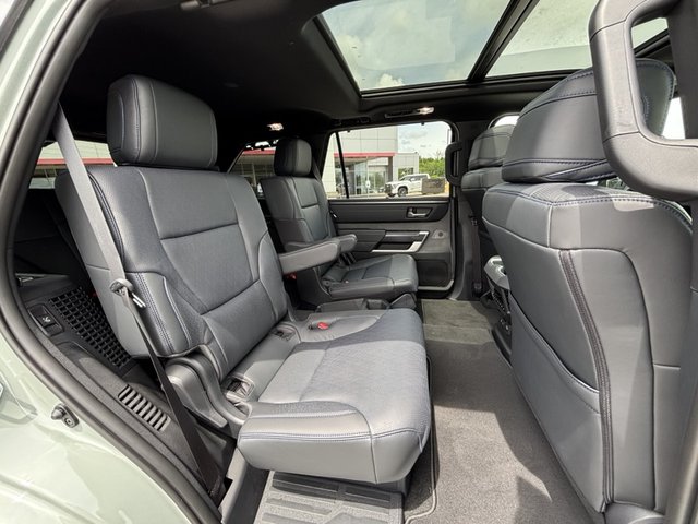 2025 Toyota Sequoia Platinum 4WD
