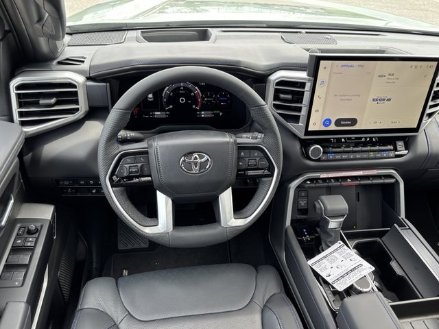 2025 Toyota Sequoia Platinum 4WD
