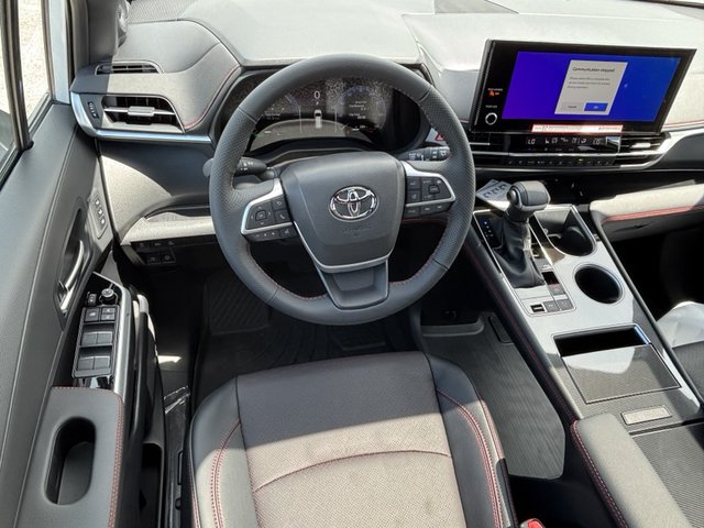2025 Toyota Sienna XSE AWD 7-Pass