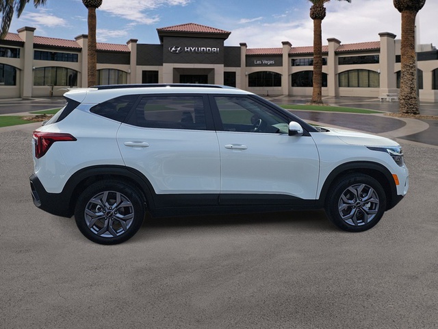 2024 Kia Seltos S FWD