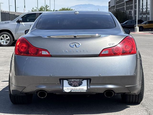 2013 INFINITI G37 Journey RWD