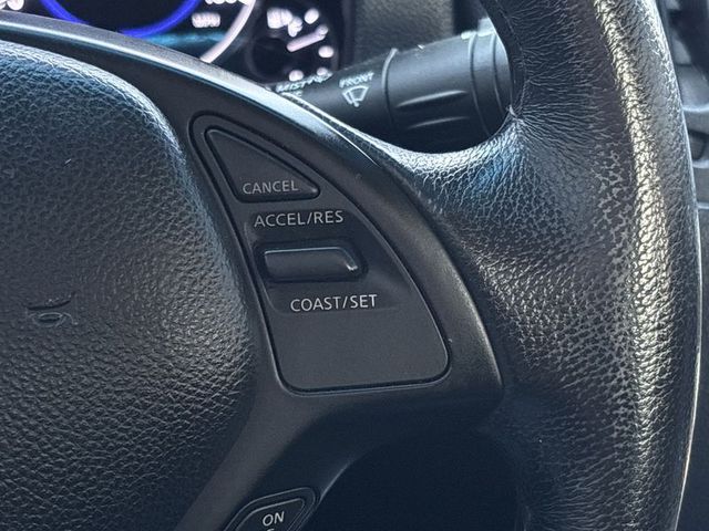 2013 INFINITI G37 Journey RWD