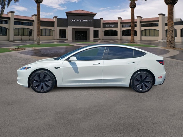 2024 Tesla Model 3 Long Range