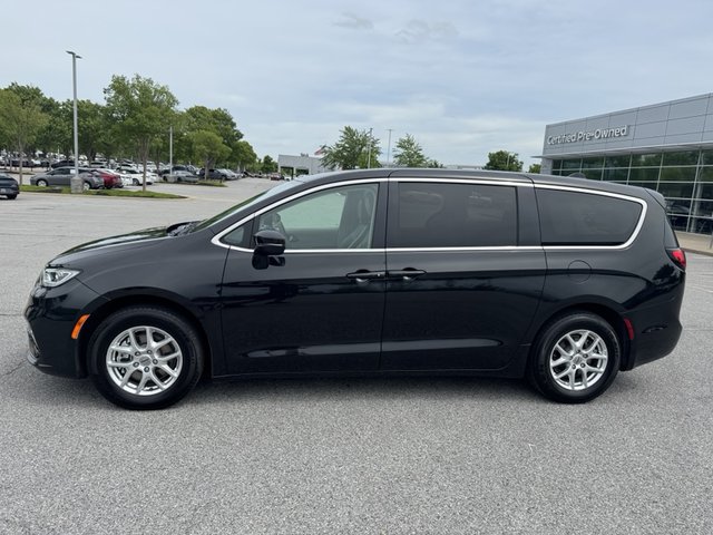 2023 Chrysler Pacifica Touring L FWD