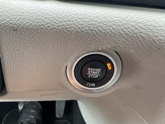 2023 Chrysler Pacifica Touring L FWD