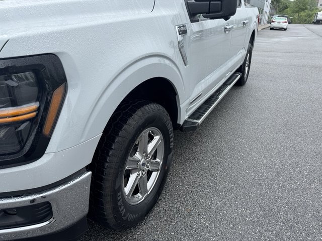 2024 Ford F-150 XLT 4WD 5.5ft Box