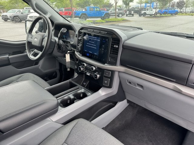 2024 Ford F-150 XLT 4WD 5.5ft Box