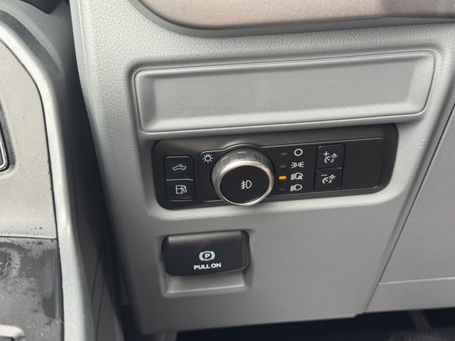2024 Ford F-150 XLT 4WD 5.5ft Box