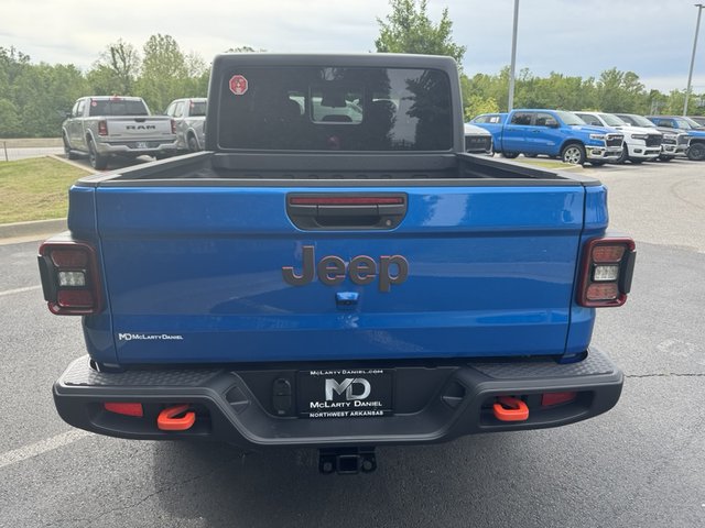 2025 Jeep Gladiator Mojave 4WD