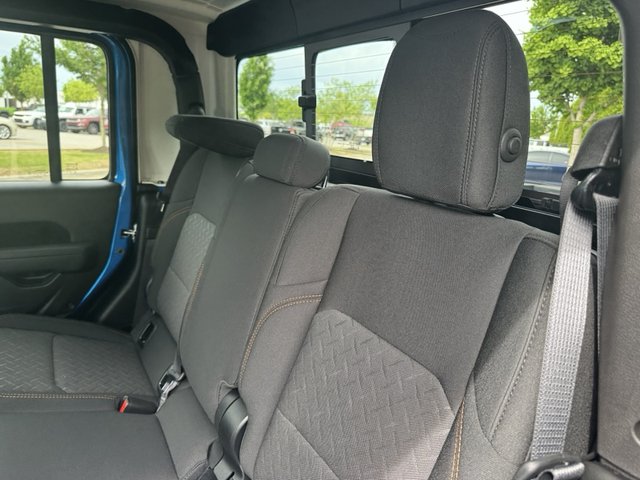 2025 Jeep Gladiator Mojave 4WD