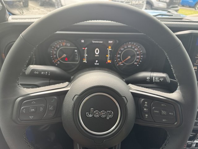 2025 Jeep Gladiator Mojave 4WD