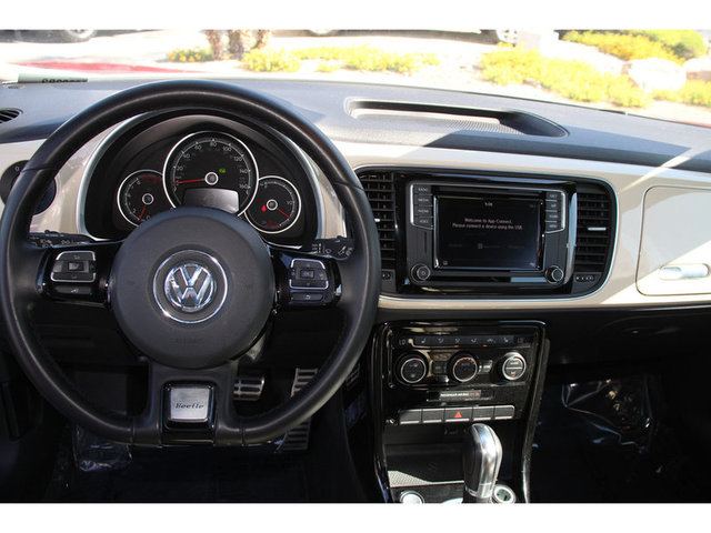 2019 Volkswagen Beetle Final Edition SE
