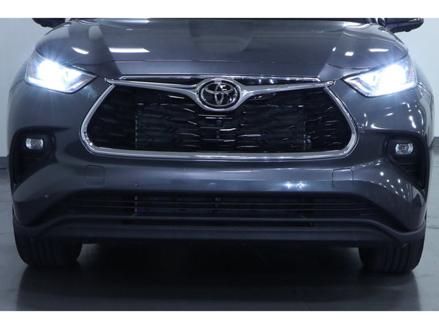 2025 Toyota Highlander Limited FWD
