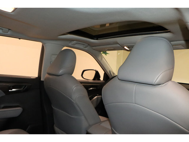 2025 Toyota Highlander Limited FWD