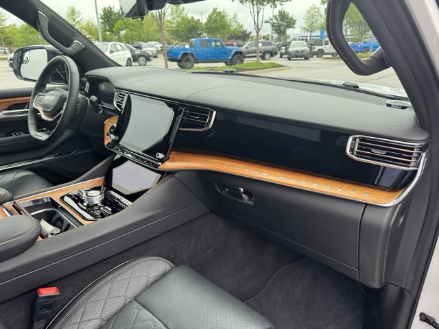 2024 Jeep Grand Wagoneer Series III 4WD L