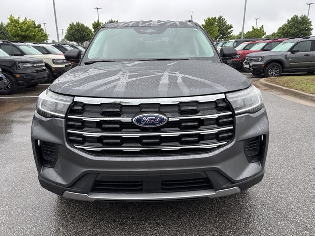 2025 Ford Explorer Active 4WD