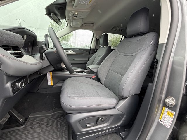 2025 Ford Explorer Active 4WD