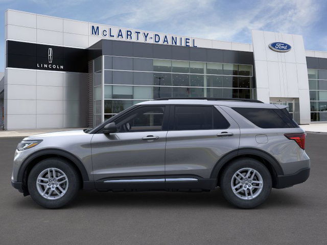 2025 Ford Explorer Active 4WD