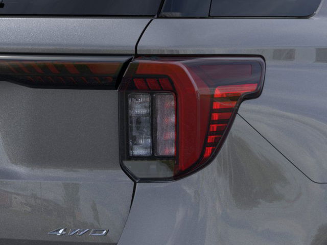 2025 Ford Explorer Active 4WD