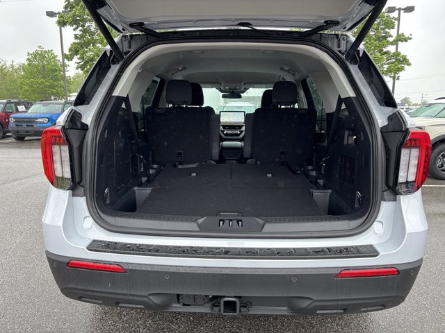 2025 Ford Explorer Active 4WD