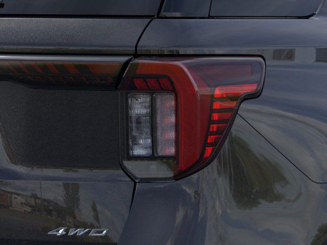 2025 Ford Explorer Active 4WD