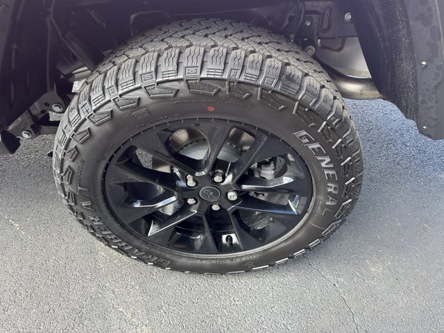2025 Jeep Gladiator Nighthawk 4WD
