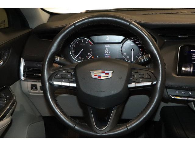2023 Cadillac XT4 Luxury FWD