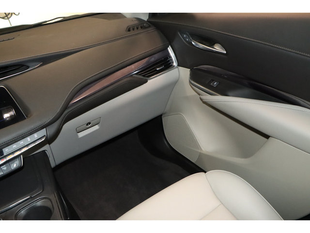 2023 Cadillac XT4 Luxury FWD