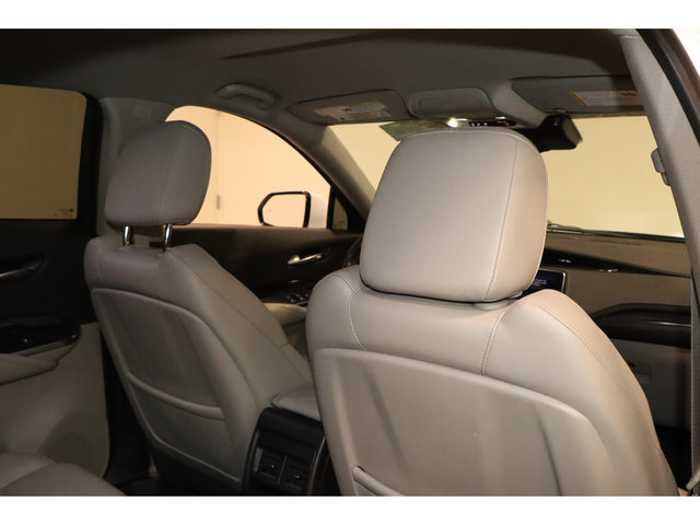 2023 Cadillac XT4 Luxury FWD