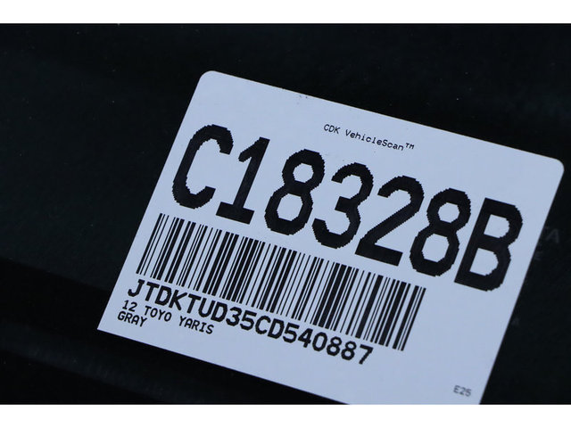 2012 Toyota Yaris LE 5Dr