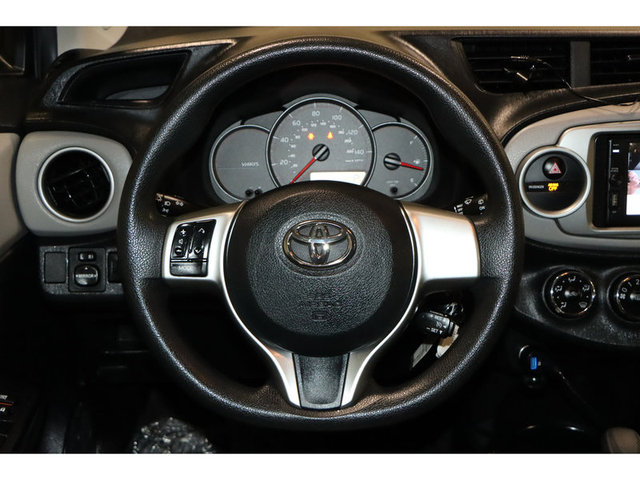 2012 Toyota Yaris LE 5Dr