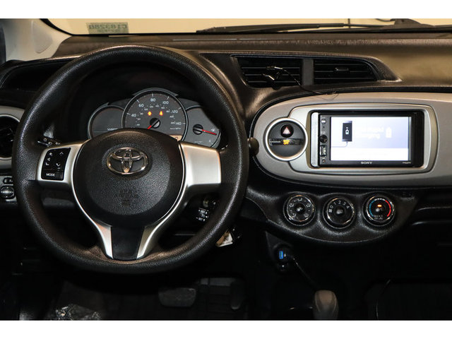 2012 Toyota Yaris LE 5Dr
