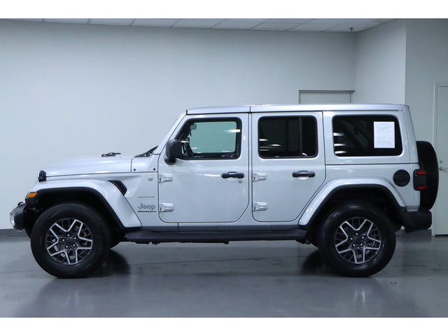 2024 Jeep Wrangler Sahara 4WD