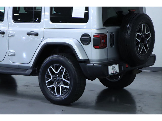 2024 Jeep Wrangler Sahara 4WD