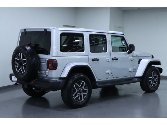 2024 Jeep Wrangler Sahara 4WD