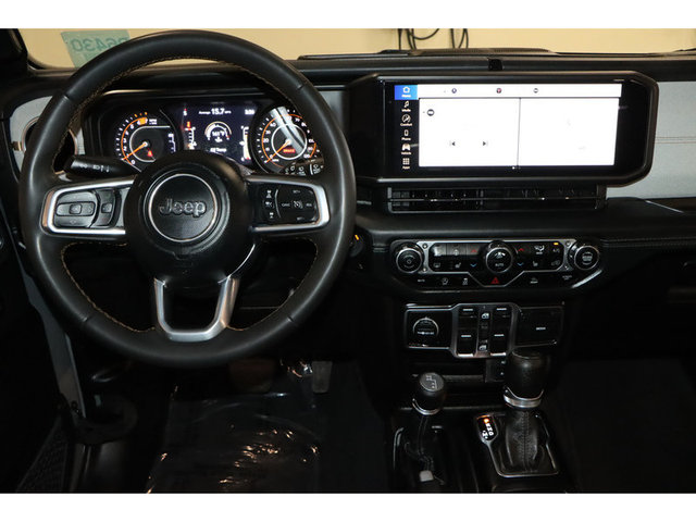 2024 Jeep Wrangler Sahara 4WD