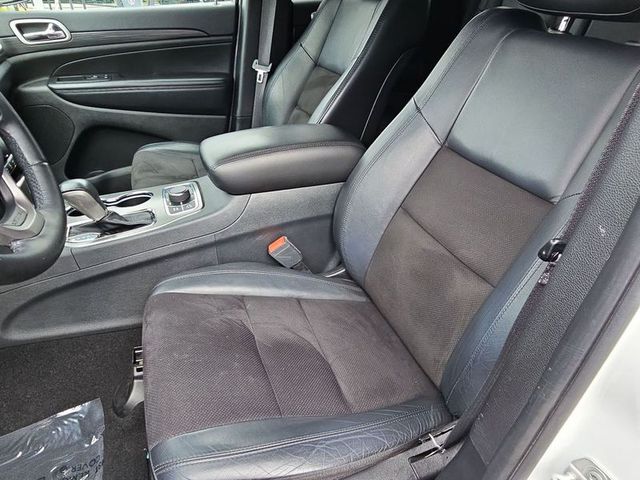 2020 Jeep Grand Cherokee Altitude 4WD
