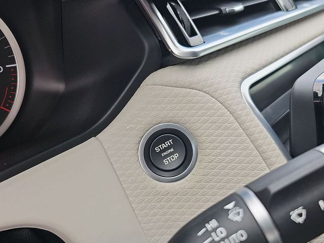 2022 Land Rover Range Rover Velar P250 R-Dynamic S