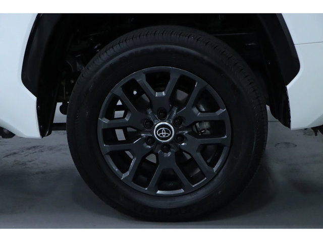 2024 Toyota Tundra Platinum 4WD 6.5ft Bed Hybri