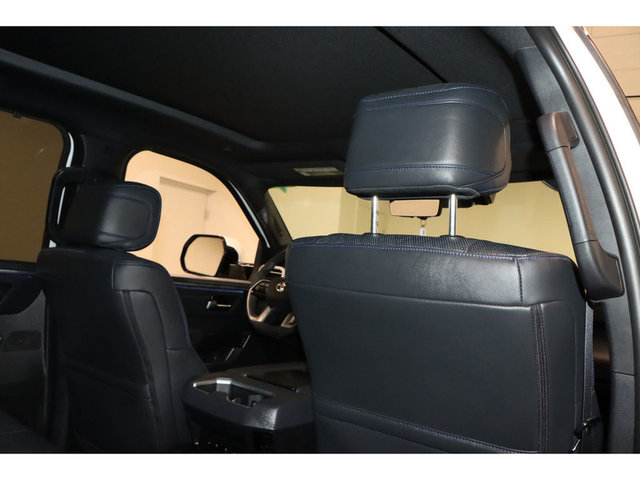 2024 Toyota Tundra Platinum 4WD 6.5ft Bed Hybri
