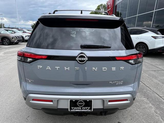 2024 Nissan Pathfinder Platinum 4WD