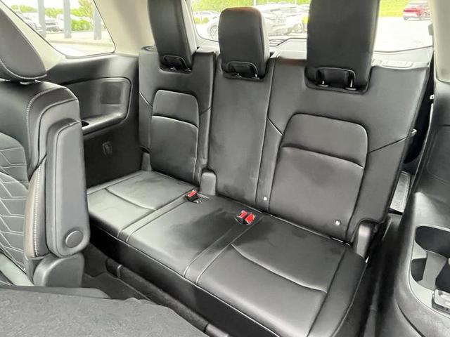 2024 Nissan Pathfinder Platinum 4WD