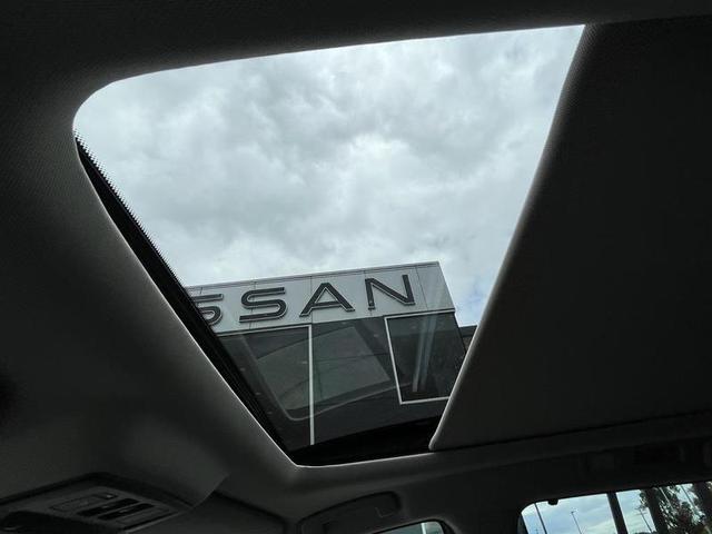 2024 Nissan Pathfinder Platinum 4WD