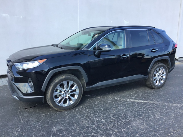 2019 Toyota RAV4 Limited FWD
