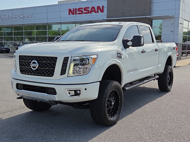 2018 Nissan Titan XD PRO-4X 4WD